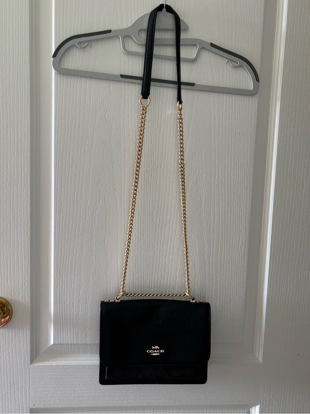 Coach Klare Crossbody Bag in Signature Canvas - Very Good Condition - Picture 2 of 9